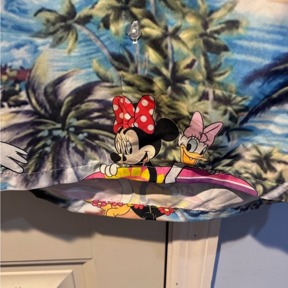 Disneyworld Mickey Mouse Hawaiian Shirt | Mickey Family Hawaiian Trip Size S - Picture 7 of 9